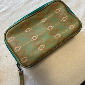Makeup bag